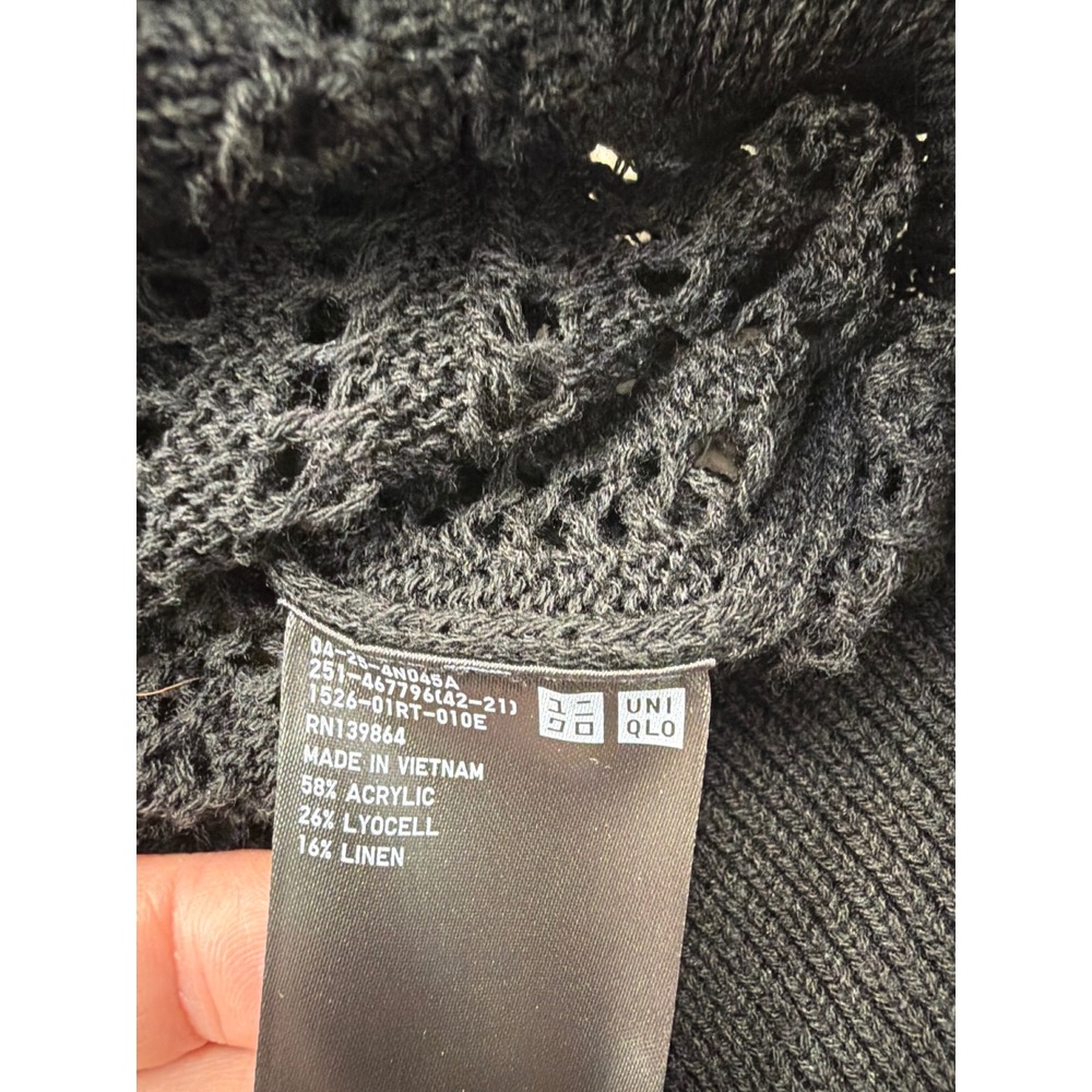 Uniqlo Mesh Knit Sweater Vest Women Medium Black Pointelle Sleeveless 467796 - Picture 3 of 7